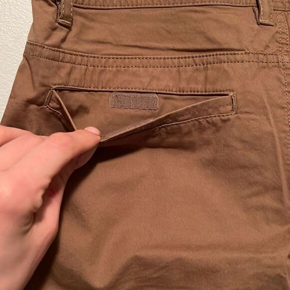 Columbia Omni Shade Sun Protection Men's Tan Cotton Blend Cargo Shorts - Picture 5 of 7